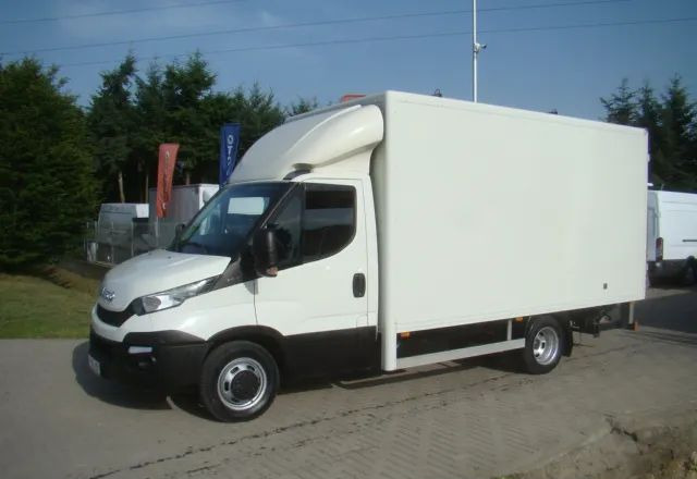 Iveco DAILY 40 C 15 3.0TDI 3.5T DMC WINDA 1000KG1000KG - Carrinha de contentor: foto 2 Iveco DAILY 40 C 15 3.0TDI 3.5T DMC WINDA 1000KG1000KG - Carrinha de contentor: foto 2