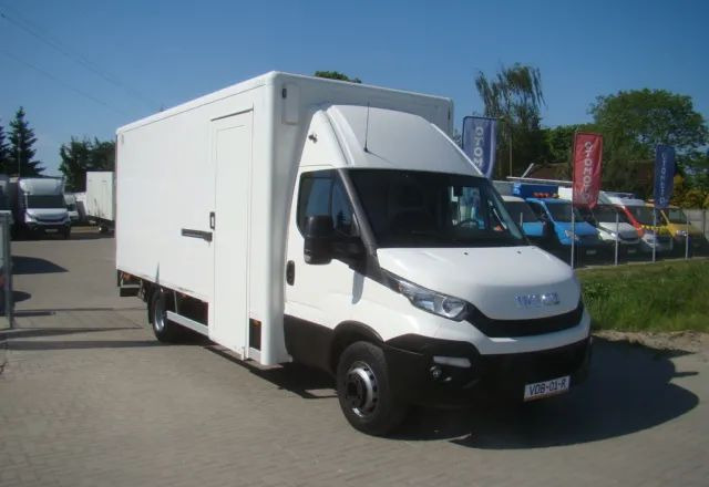 Iveco DAILY 70 C 18 3.0TDI 5.45M WINDA 1000KG - Carrinha de contentor: foto 3 Iveco DAILY 70 C 18 3.0TDI 5.45M WINDA 1000KG - Carrinha de contentor: foto 3
