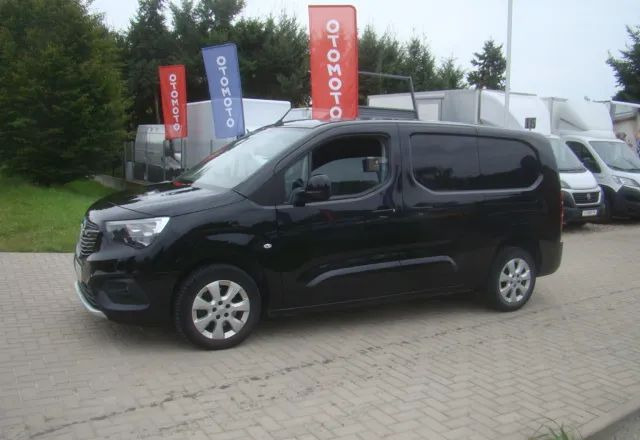 Opel COMBO 1.5D MAXI FUL OPCJA WYPOSAŻENIA - Furgão compacto: foto 2 Opel COMBO 1.5D MAXI FUL OPCJA WYPOSAŻENIA - Furgão compacto: foto 2