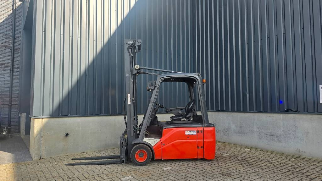 Linde E18L-01 - Empilhador elétrico: foto 1 Linde E18L-01 - Empilhador elétrico: foto 1