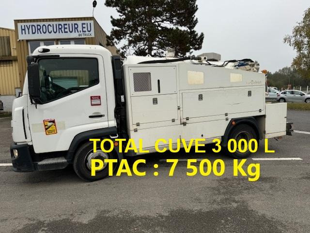 Renault D-Series - Caminhão limpa fossa: foto 1 Renault D-Series - Caminhão limpa fossa: foto 1