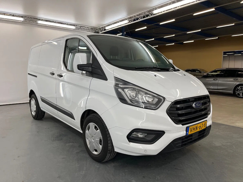 Ford Transit Custom 2.0tdci l1h1 300 trend 96kW aut - Furgão compacto: foto 2 Ford Transit Custom 2.0tdci l1h1 300 trend 96kW aut - Furgão compacto: foto 2