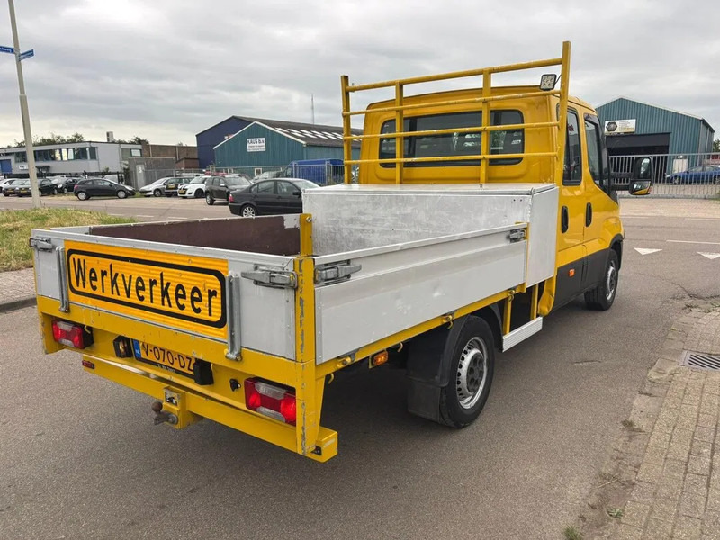 Iveco Daily 35S12 - Carrinha de caixa aberta: foto 5 Iveco Daily 35S12 - Carrinha de caixa aberta: foto 5