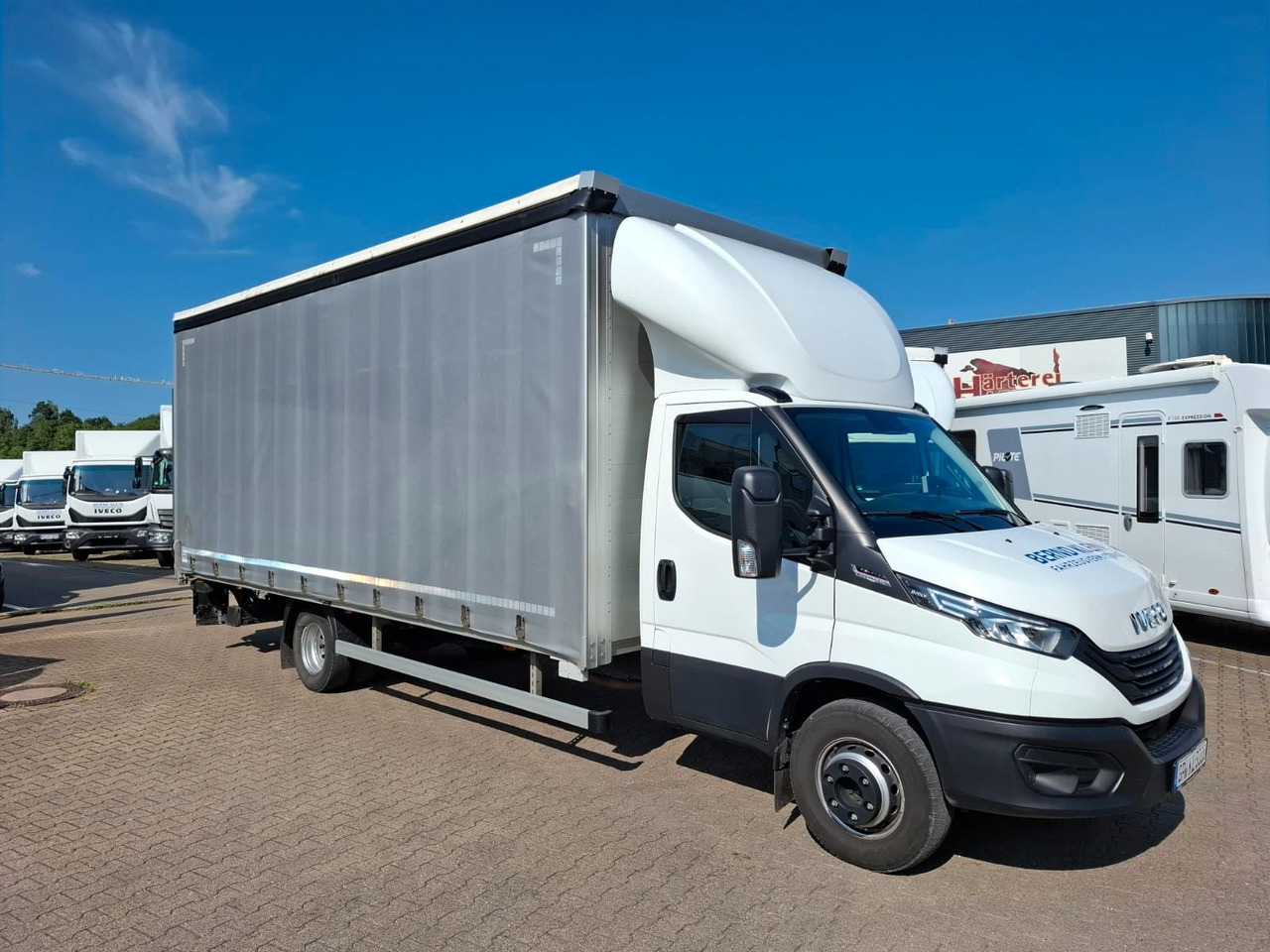 Iveco 72-210P/A8,Luft,HiMatic,LBW,Schiebepl., - Carrinha de lona: foto 1 Iveco 72-210P/A8,Luft,HiMatic,LBW,Schiebepl., - Carrinha de lona: foto 1