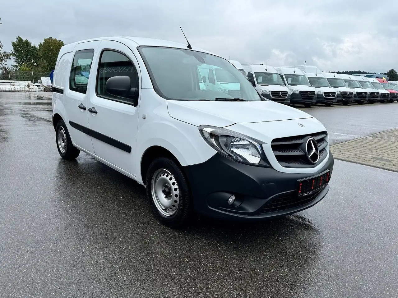 Mercedes-Benz Citan 111 CDI Lang Klima AHK - Furgão: foto 2 Mercedes-Benz Citan 111 CDI Lang Klima AHK - Furgão: foto 2