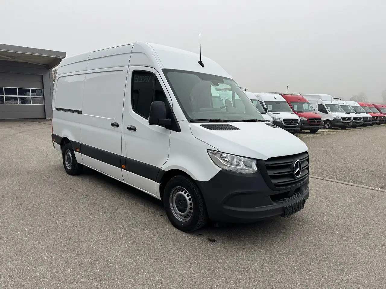 Mercedes-Benz Sprinter 316 CDI Lang Hoch Klima AHK 3,5t - Furgão: foto 2 Mercedes-Benz Sprinter 316 CDI Lang Hoch Klima AHK 3,5t - Furgão: foto 2