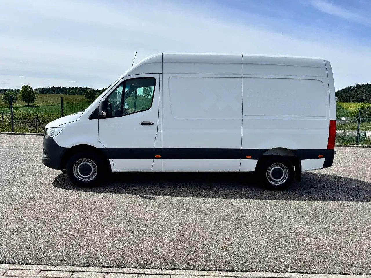 Mercedes-Benz Sprinter 317 CDI Lang Hoch Klima MBUX AHK - Furgão: foto 3 Mercedes-Benz Sprinter 317 CDI Lang Hoch Klima MBUX AHK - Furgão: foto 3