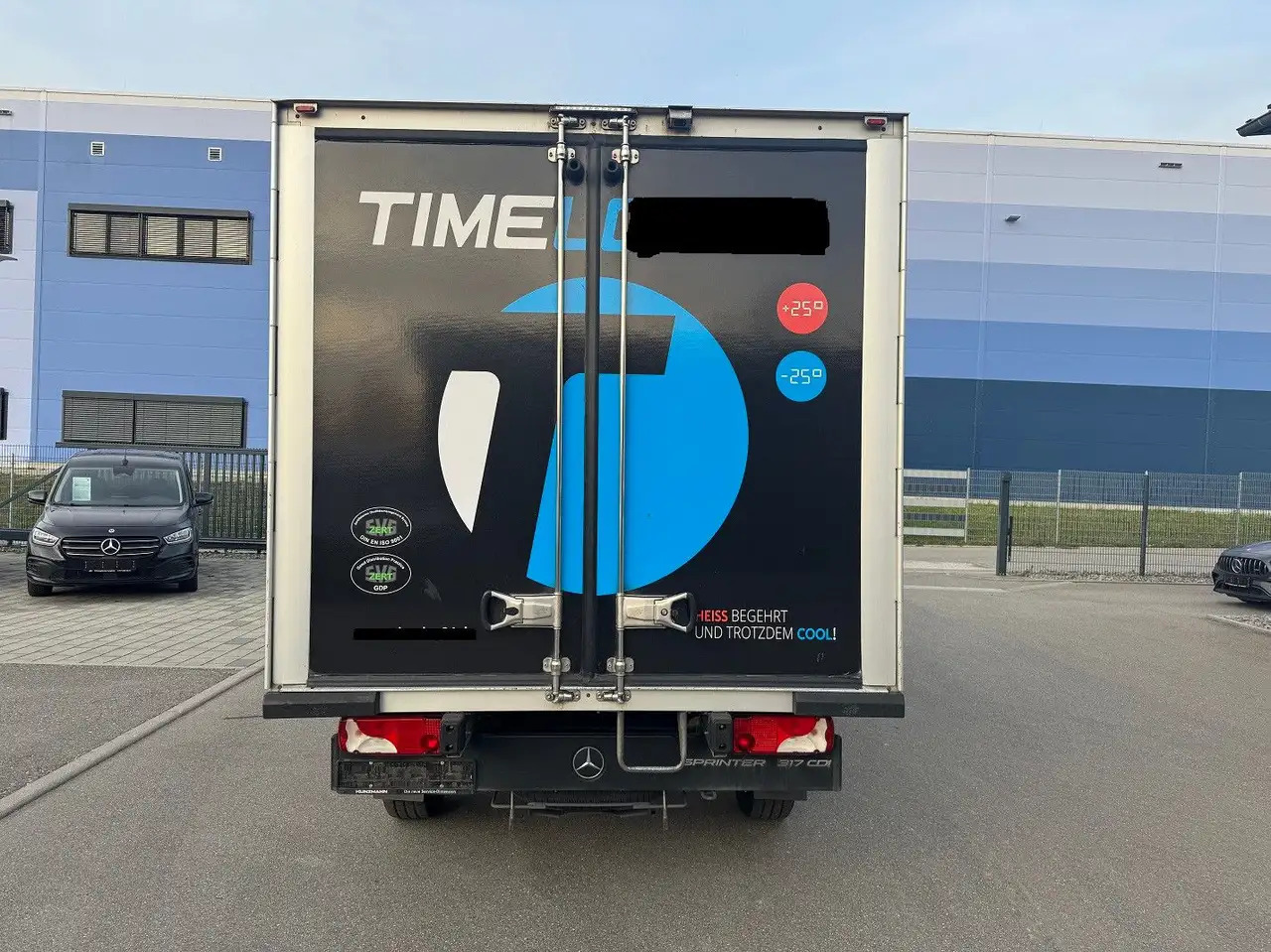 Mercedes-Benz Sprinter 317 CDI Lang Tiefkühlkoffer Carrier - Carrinha frigorífica: foto 4 Mercedes-Benz Sprinter 317 CDI Lang Tiefkühlkoffer Carrier - Carrinha frigorífica: foto 4