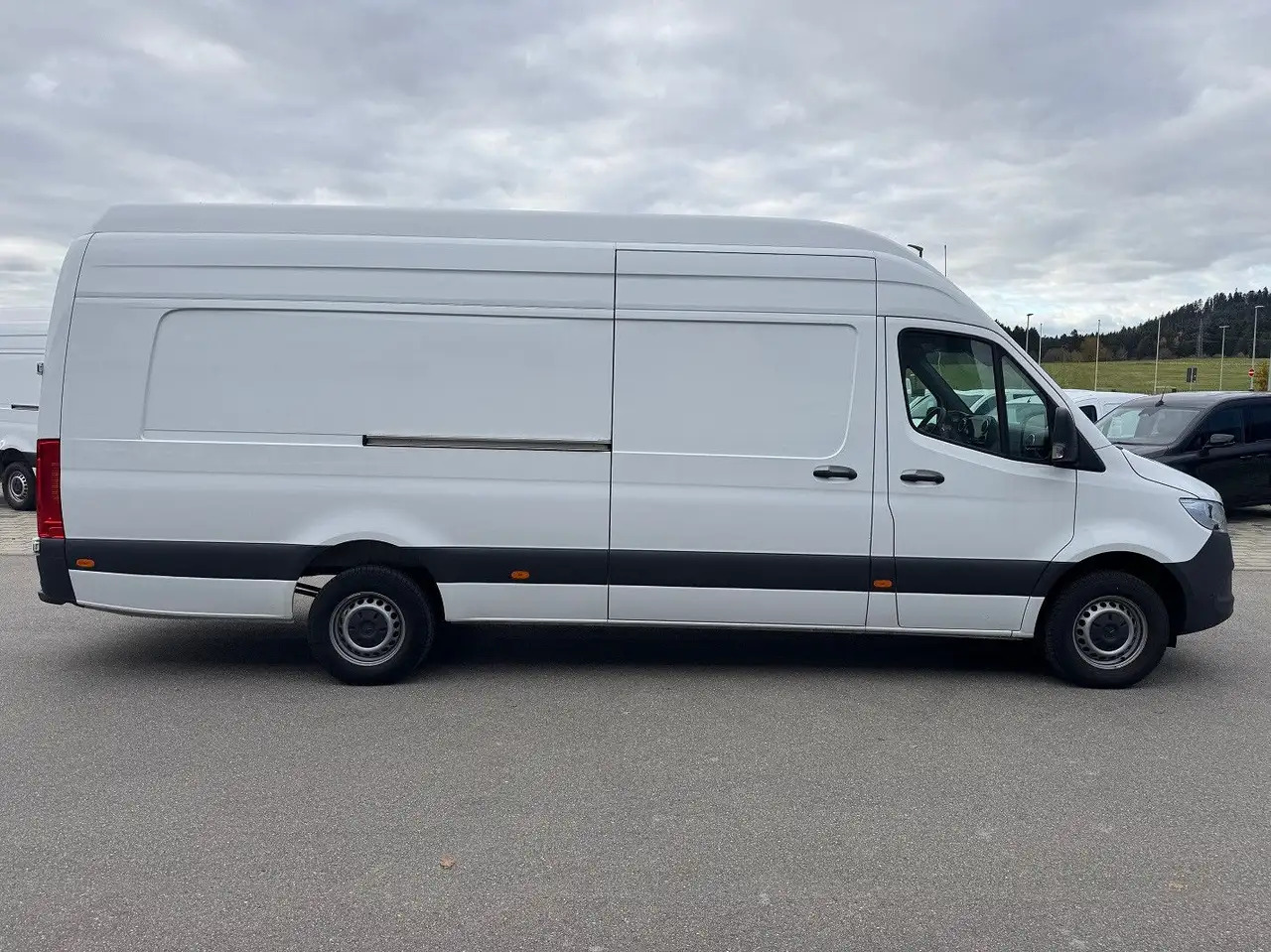 Mercedes-Benz Sprinter 317 CDI Maxi Lang Extralang XXL MBUX - Furgão: foto 4 Mercedes-Benz Sprinter 317 CDI Maxi Lang Extralang XXL MBUX - Furgão: foto 4