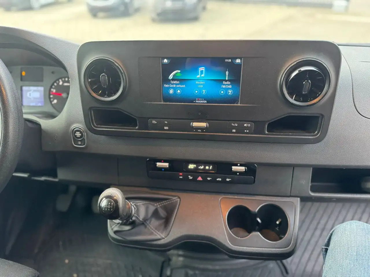 Mercedes-Benz Sprinter 317 CDI Maxi Lang XXL Extralang MBUX - Furgão: foto 4 Mercedes-Benz Sprinter 317 CDI Maxi Lang XXL Extralang MBUX - Furgão: foto 4