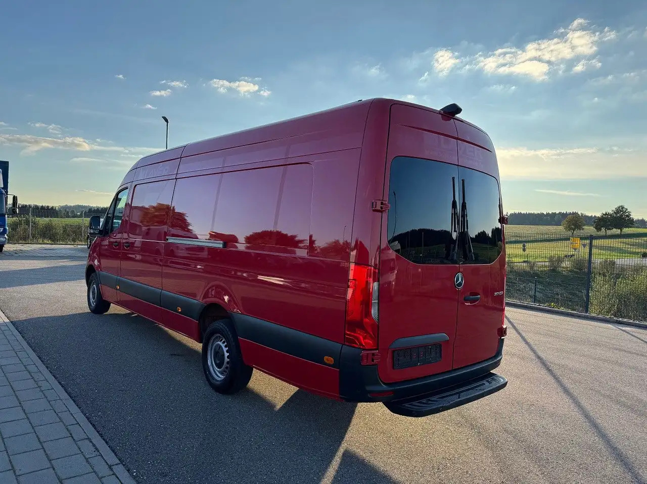 Mercedes-Benz Sprinter 317 Maxi Lang XXL Extralang MBUX Klima - Furgão: foto 5 Mercedes-Benz Sprinter 317 Maxi Lang XXL Extralang MBUX Klima - Furgão: foto 5