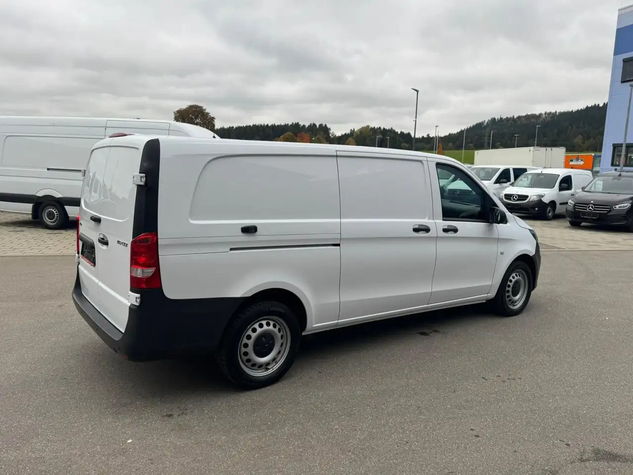 Mercedes-Benz Vito 116 CDI Lang Extralang XXL Klima - Furgão: foto 3 Mercedes-Benz Vito 116 CDI Lang Extralang XXL Klima - Furgão: foto 3