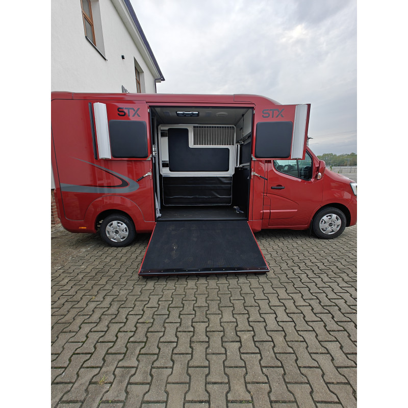 Renault STX Master by Stephex - Camião de transporte de cavalos: foto 4 Renault STX Master by Stephex - Camião de transporte de cavalos: foto 4