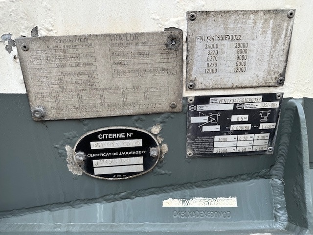 Semi-reboque cisterna para transporte de combustível TRAILOR HYDROCARBURES 38000L: foto 6