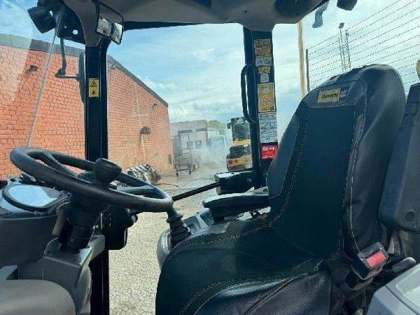 CAT 906M - Pá carregadora de rodas: foto 5 CAT 906M - Pá carregadora de rodas: foto 5