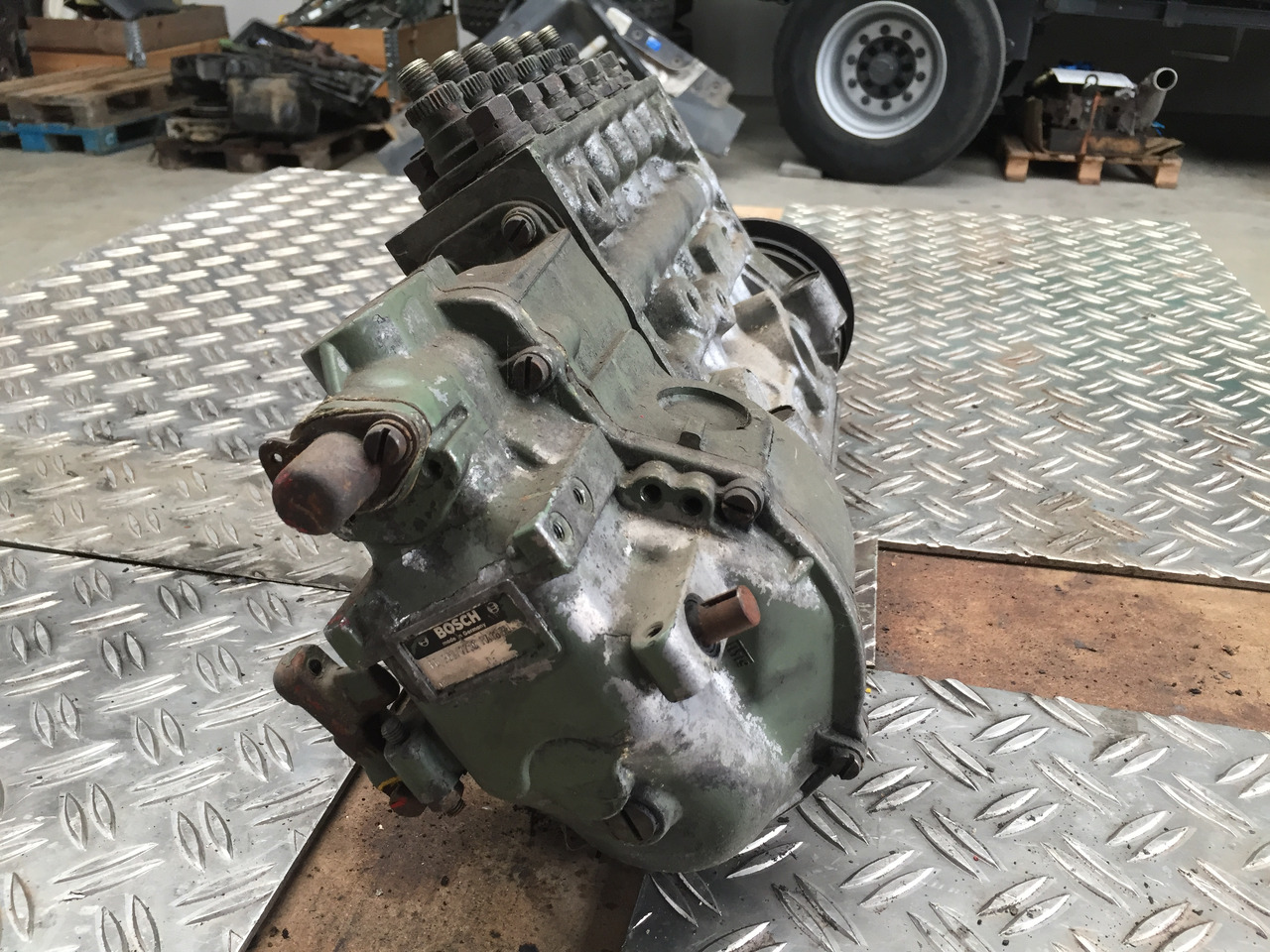 Bomba de combustivel para Camião Gebrauchte Einspritzpumpe MB 814, Typ : OM 366, Artikel - Nr. : 81.99999 - 9999: foto 7