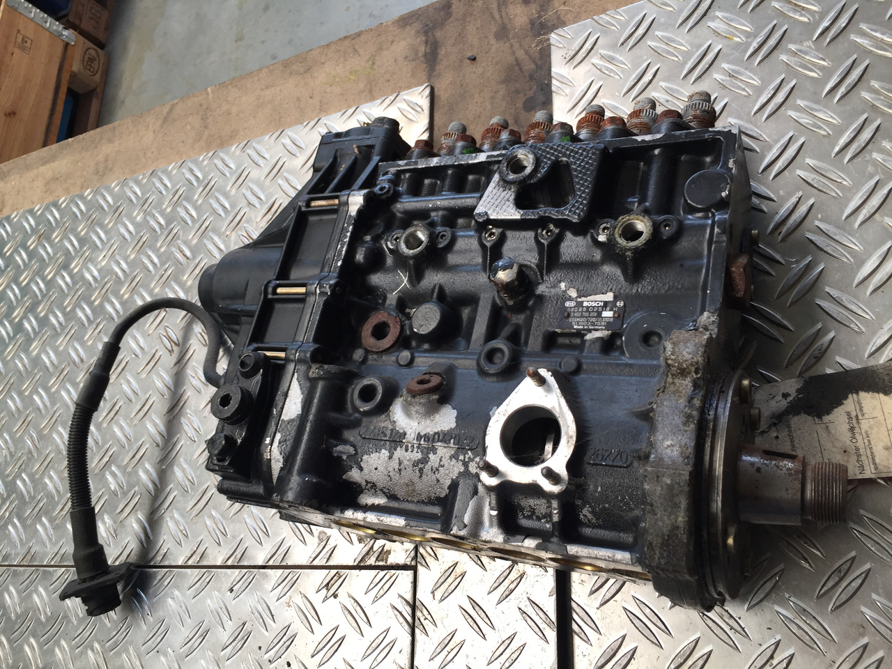 Bomba de combustivel para Camião Gebrauchte Elektr. Einspritzpumpe MAN 19.403, F2000, Artikel - Nr. : 51.11103 - 7591: foto 14