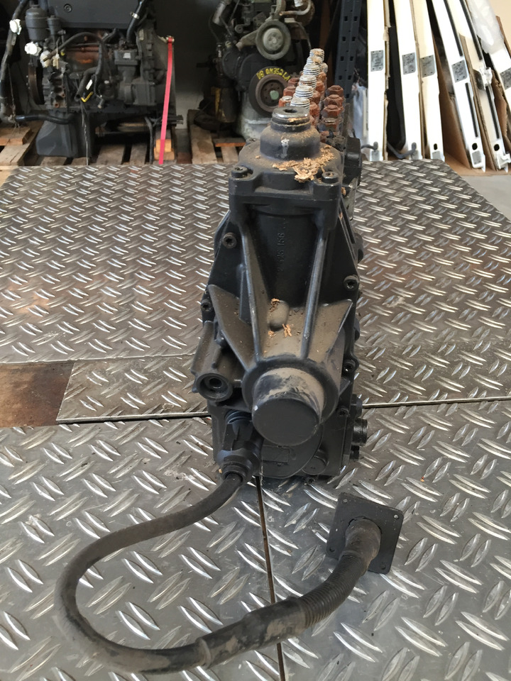 Bomba de combustivel para Camião Gebrauchte Elektr. Einspritzpumpe MAN 19.403, F2000, Artikel - Nr. : 51.11103 - 7591: foto 7