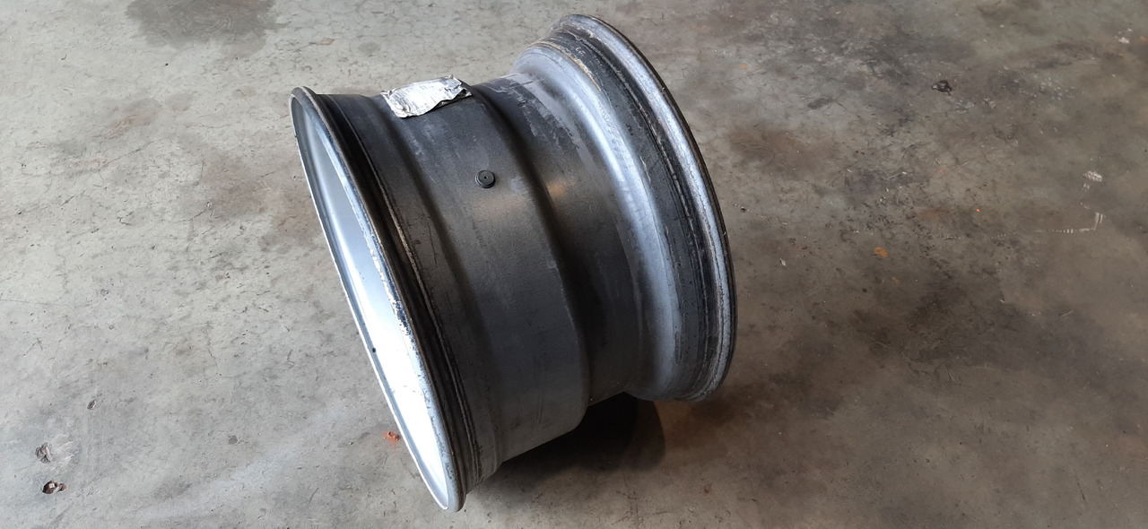 Gebrauchte Felgen 14 x 22,5 für Reifengröße 445 x 65 x 22,5, Artikel - Nr. : 99.99999 - 9999 - Jante para Camião: foto 4 Gebrauchte Felgen 14 x 22,5 für Reifengröße 445 x 65 x 22,5, Artikel - Nr. : 99.99999 - 9999 - Jante para Camião: foto 4