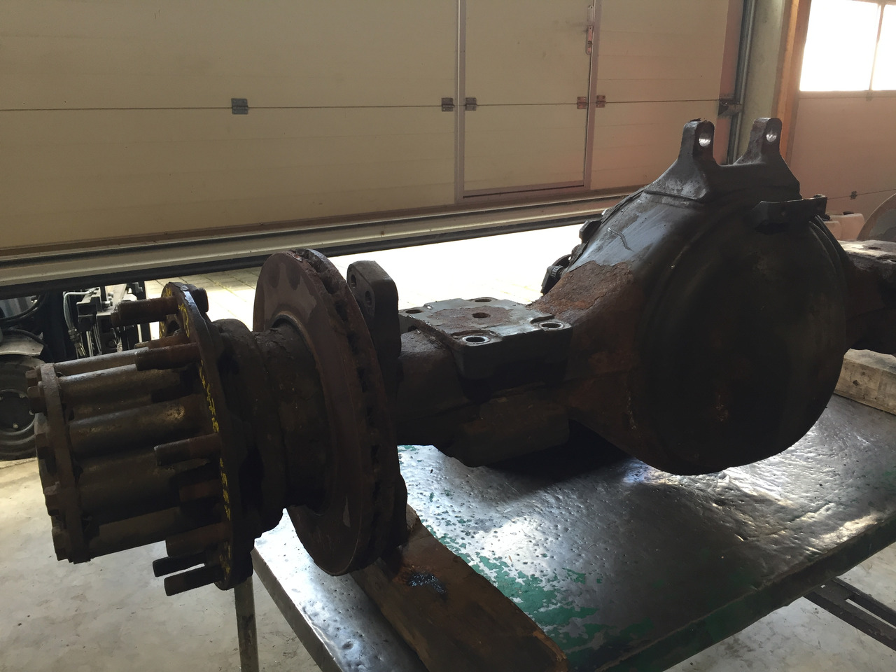 Eixo traseiro para Camião Gebrauchte Hinterradachse DB Axor 1824, Typ : HL6 / 1DCSL - 13, Artikel - Nr. : 99.99999 - 9999: foto 12 Eixo traseiro para Camião Gebrauchte Hinterradachse DB Axor 1824, Typ : HL6 / 1DCSL - 13, Artikel - Nr. : 99.99999 - 9999: foto 12