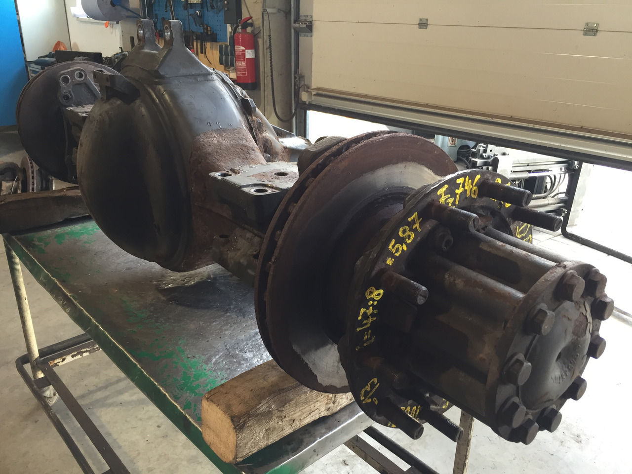 Eixo traseiro para Camião Gebrauchte Hinterradachse DB Axor 1824, Typ : HL6 / 1DCSL - 13, Artikel - Nr. : 99.99999 - 9999: foto 17 Eixo traseiro para Camião Gebrauchte Hinterradachse DB Axor 1824, Typ : HL6 / 1DCSL - 13, Artikel - Nr. : 99.99999 - 9999: foto 17