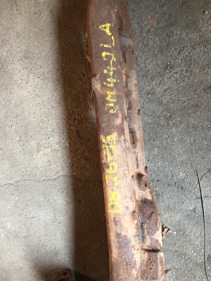 Gebrauchter MB 1735 Motortyp OM 442 LA Abgaskrümmer rechts, Artikel Nr. : A 999 999 99 99 - Colector de escape para Camião: foto 1 Gebrauchter MB 1735 Motortyp OM 442 LA Abgaskrümmer rechts, Artikel Nr. : A 999 999 99 99 - Colector de escape para Camião: foto 1