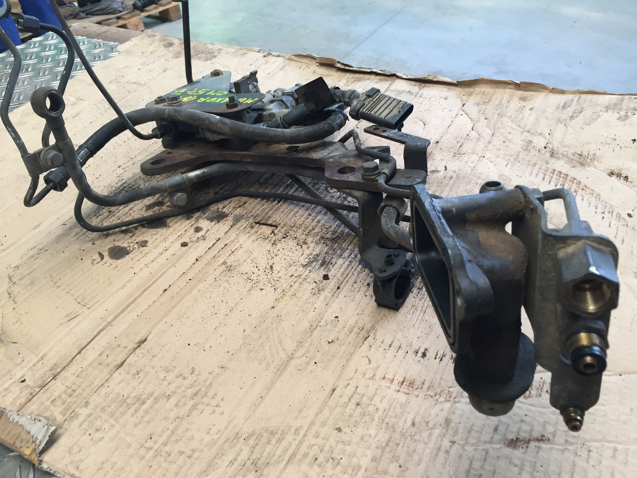 Gebrauchter Motorleitungssatz, MB Axor 1840, OM 457 LA, Artikel - Nr. : A 457 150 17 20 - Cables/ Wire harness para Camião: foto 2 Gebrauchter Motorleitungssatz, MB Axor 1840, OM 457 LA, Artikel - Nr. : A 457 150 17 20 - Cables/ Wire harness para Camião: foto 2