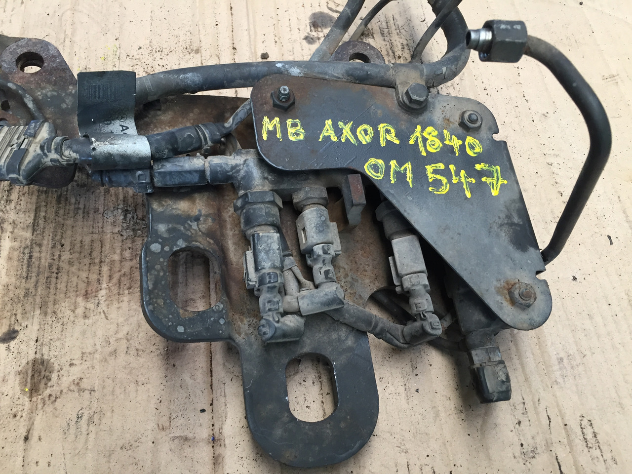 Gebrauchter Motorleitungssatz, MB Axor 1840, OM 457 LA, Artikel - Nr. : A 457 150 17 20 - Cables/ Wire harness para Camião: foto 1 Gebrauchter Motorleitungssatz, MB Axor 1840, OM 457 LA, Artikel - Nr. : A 457 150 17 20 - Cables/ Wire harness para Camião: foto 1