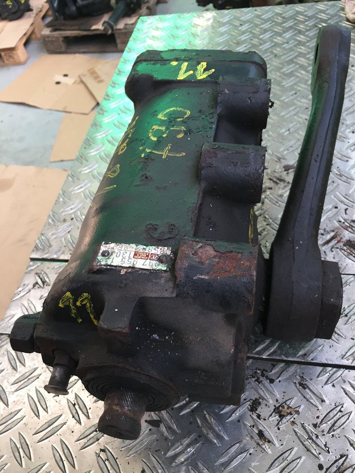 Gebrauchtes Lenkgetriebe MAN F 90, 18.232, Artikel - Nr.: 81.9999 - 9999 - Caixa de direção para Camião: foto 2 Gebrauchtes Lenkgetriebe MAN F 90, 18.232, Artikel - Nr.: 81.9999 - 9999 - Caixa de direção para Camião: foto 2