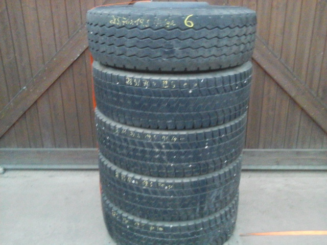 Reifen 285 / 70x 19,5 - Pneu para Camião: foto 1 Reifen 285 / 70x 19,5 - Pneu para Camião: foto 1