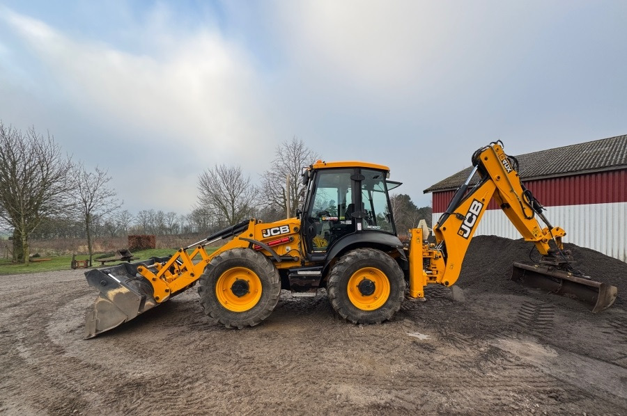 JCB 4CX SITEMASTER - Escavadeira: foto 1 JCB 4CX SITEMASTER - Escavadeira: foto 1