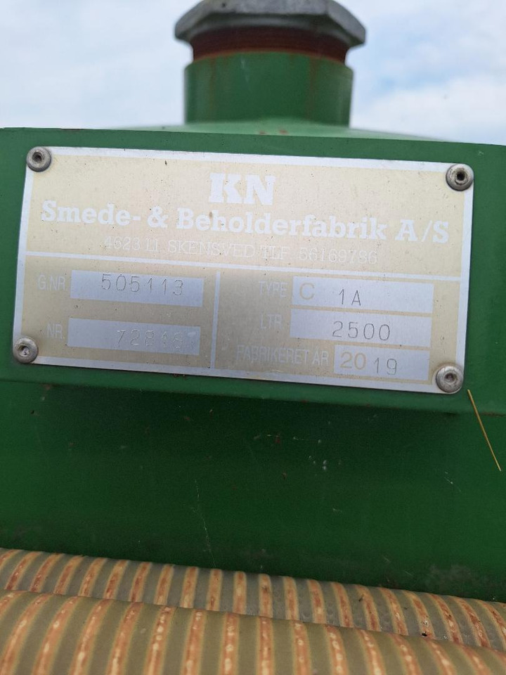 2500 litara - Reboque agrícola: foto 5 2500 litara - Reboque agrícola: foto 5