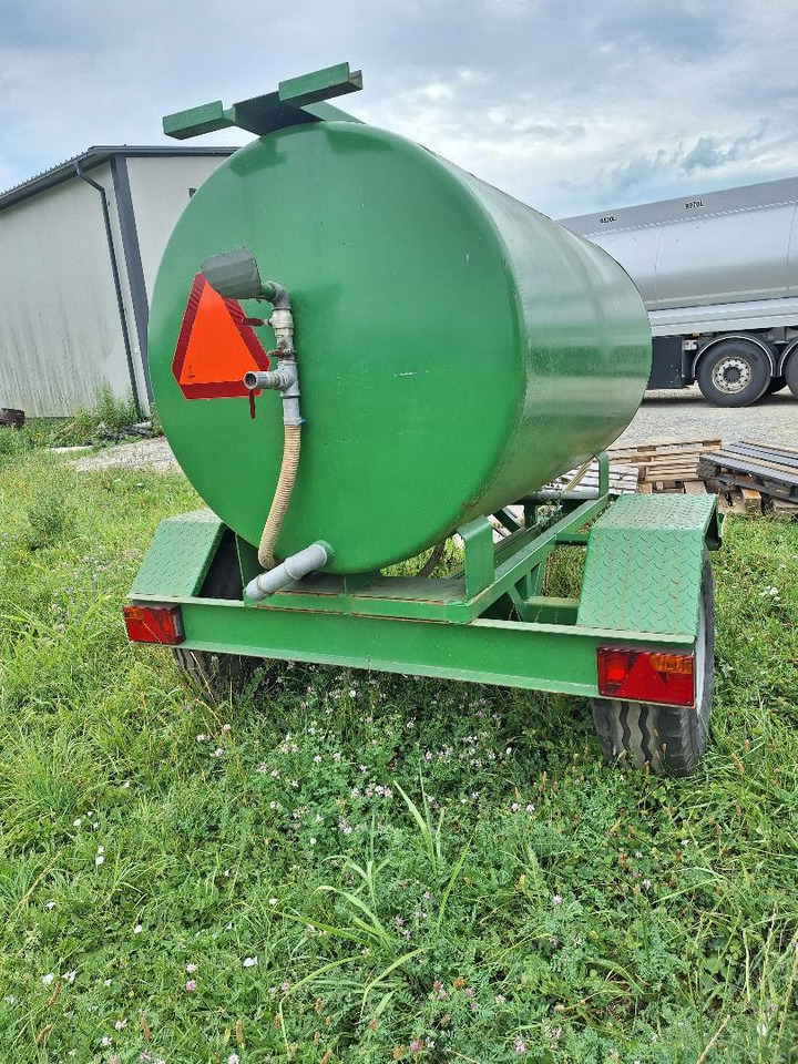 2500 litara - Reboque agrícola: foto 3 2500 litara - Reboque agrícola: foto 3