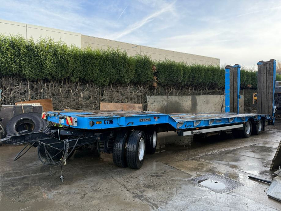 GOLDHOFER - Reboque porta máquinas: foto 1 GOLDHOFER - Reboque porta máquinas: foto 1