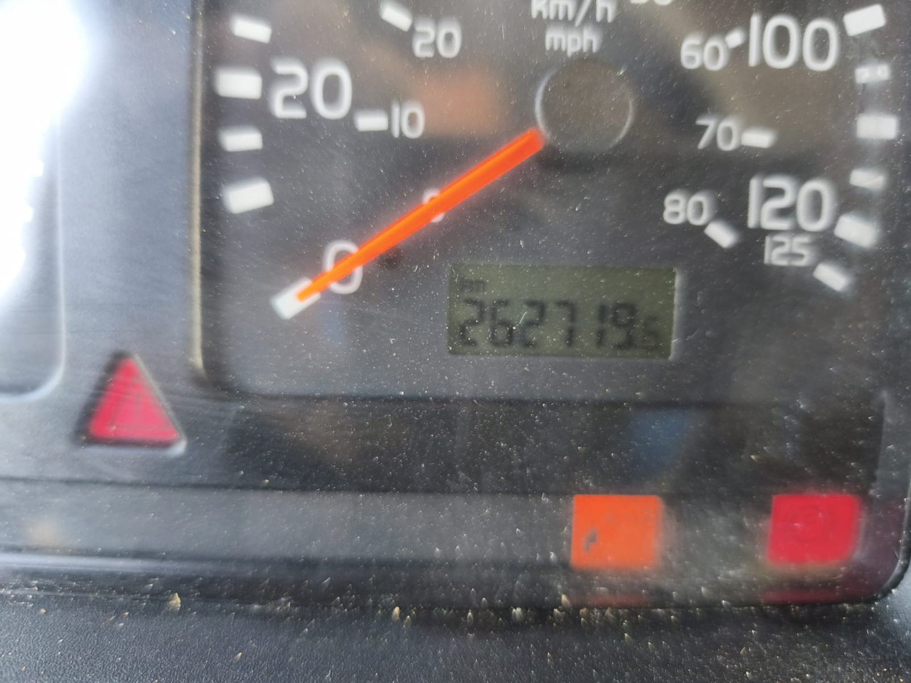 VOLVO FL 12 250, 2004 god. - Camião de caixa aberta/ Plataforma: foto 5 VOLVO FL 12 250, 2004 god. - Camião de caixa aberta/ Plataforma: foto 5