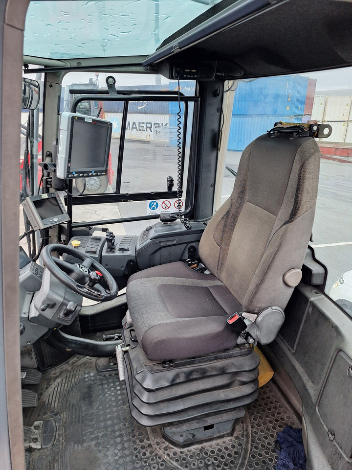 KALMAR DCG 100 45 ES7 - Manipulador de contentor: foto 3 KALMAR DCG 100 45 ES7 - Manipulador de contentor: foto 3