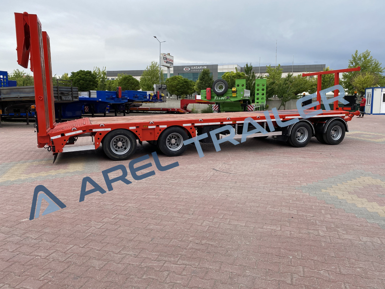 AREL TRAILER 2+2 4 AXLE DRAWBAR REMORQUE TRAILER - Reboque baixa: foto 3 AREL TRAILER 2+2 4 AXLE DRAWBAR REMORQUE TRAILER - Reboque baixa: foto 3
