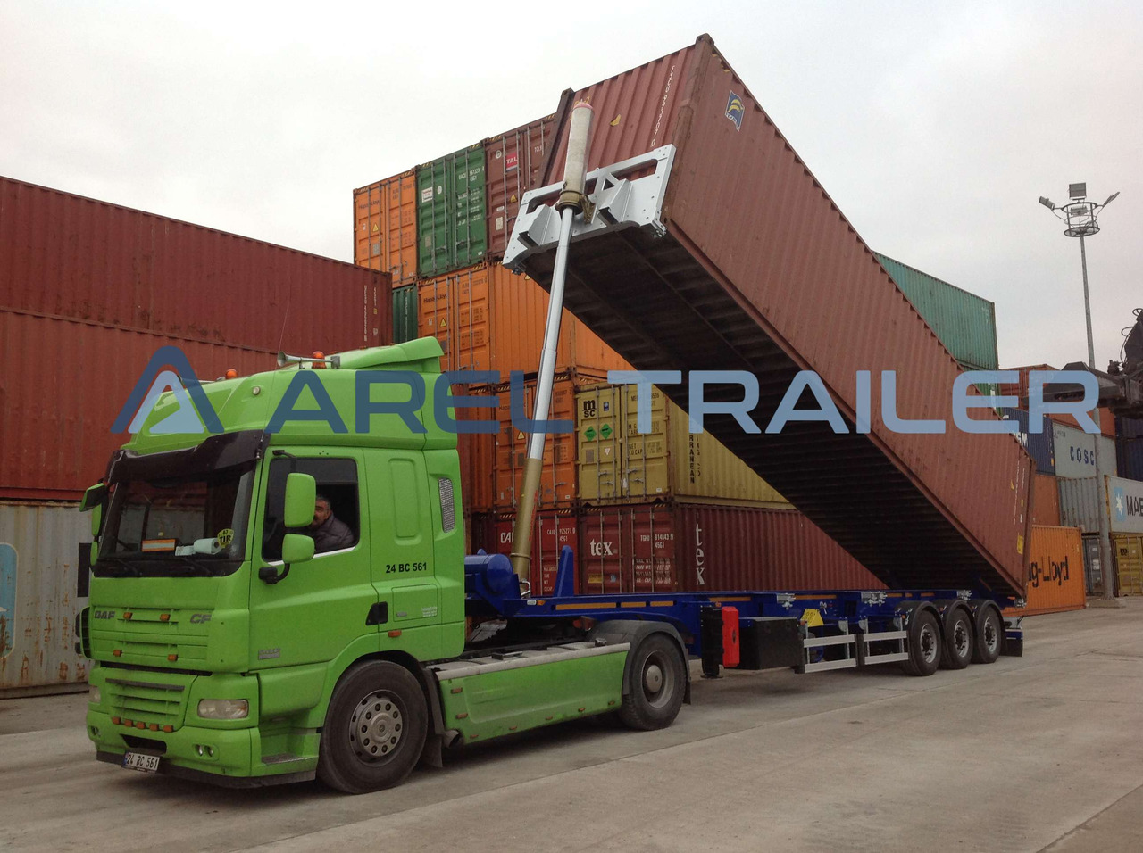 AREL TRAILER 40 FT TIPPING CONTAINER TRAILER - Semi-reboque transportador de contêineres/ Caixa móvel: foto 4 AREL TRAILER 40 FT TIPPING CONTAINER TRAILER - Semi-reboque transportador de contêineres/ Caixa móvel: foto 4
