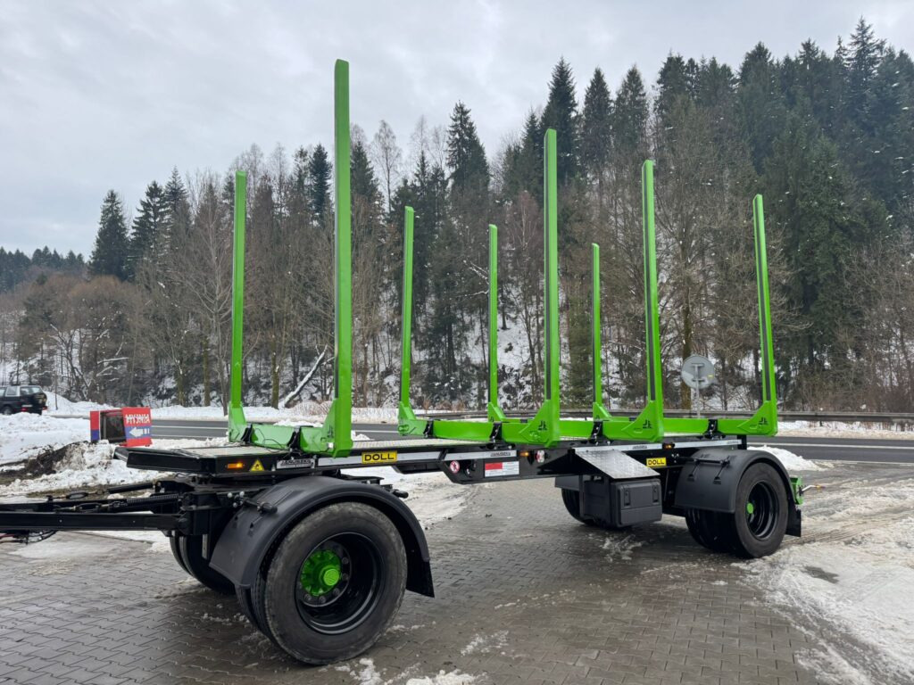 PRZYCZEPA 2-OSIOWA DOLL A131 - Reboque transporte de madeira: foto 2 PRZYCZEPA 2-OSIOWA DOLL A131 - Reboque transporte de madeira: foto 2