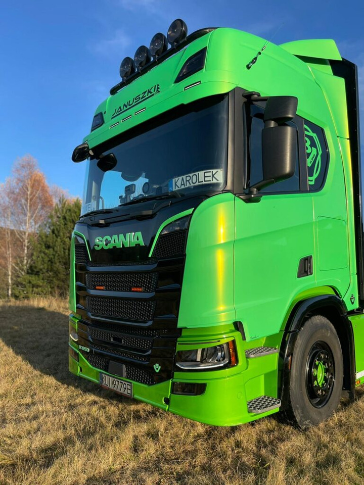 SCANIA 650 „BANDZIOR” - Camião de transporte de madeira, Camião grua: foto 3 SCANIA 650 „BANDZIOR” - Camião de transporte de madeira, Camião grua: foto 3