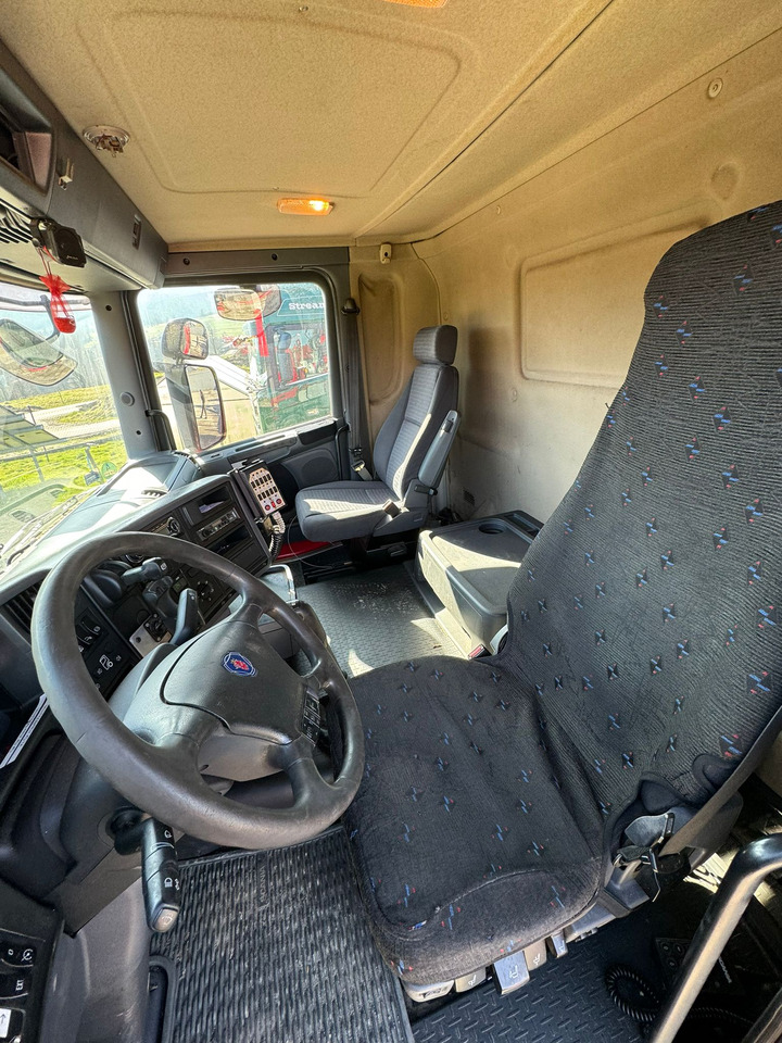 SCANIA R500 - Camião de transporte de madeira, Camião grua: foto 5 SCANIA R500 - Camião de transporte de madeira, Camião grua: foto 5