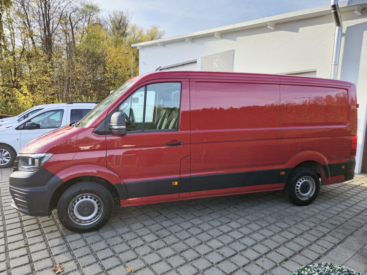 Volkswagen Crafter Kasten 35 FWD mittellang/Kamera/Navi/App - Furgão: foto 3 Volkswagen Crafter Kasten 35 FWD mittellang/Kamera/Navi/App - Furgão: foto 3