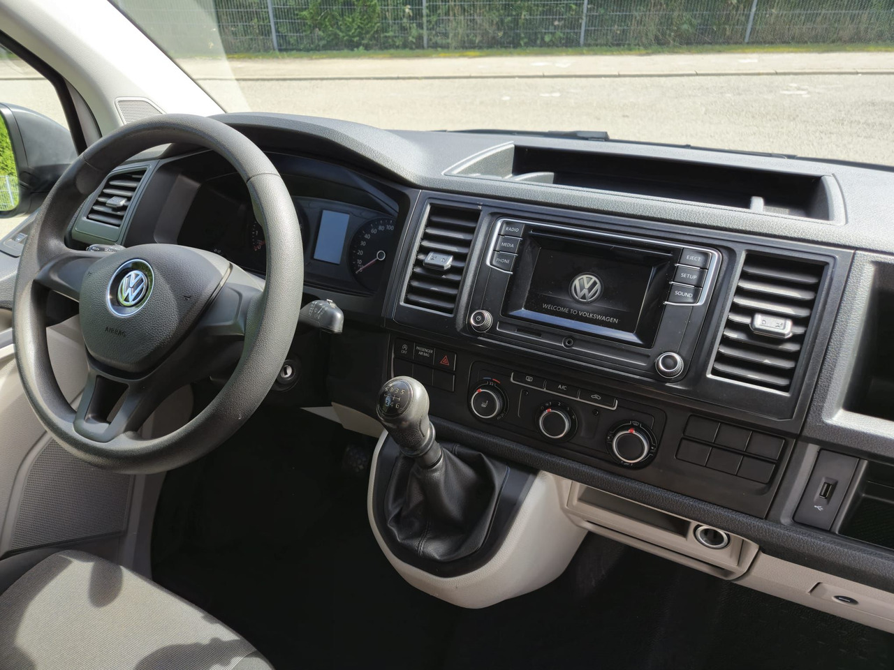 Furgão compacto Volkswagen T6 Transporter Benzin Hochdach LR Standheizung: foto 10