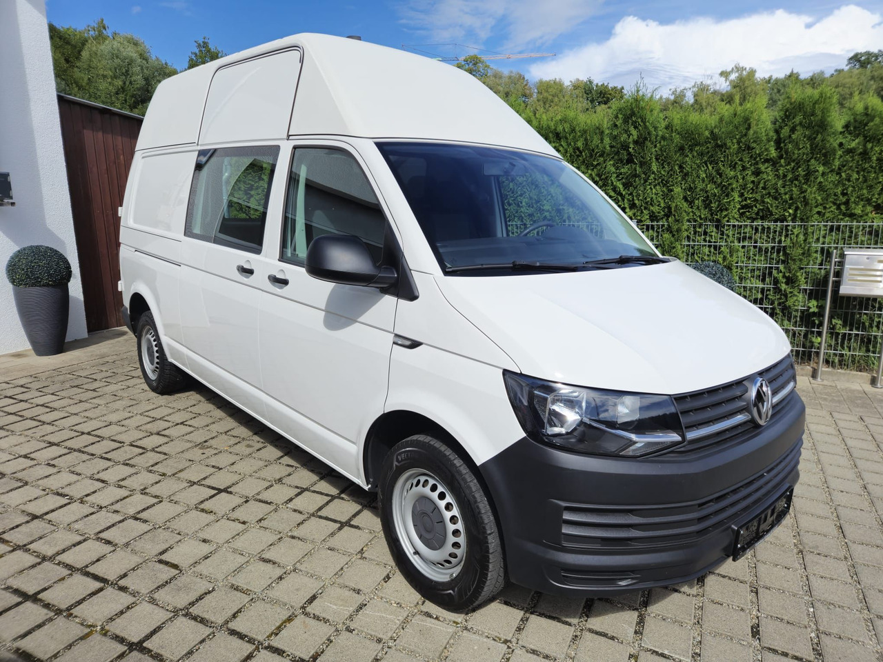 Volkswagen T6 Transporter Benzin Hochdach LR Standheizung - Furgão compacto: foto 2 Volkswagen T6 Transporter Benzin Hochdach LR Standheizung - Furgão compacto: foto 2