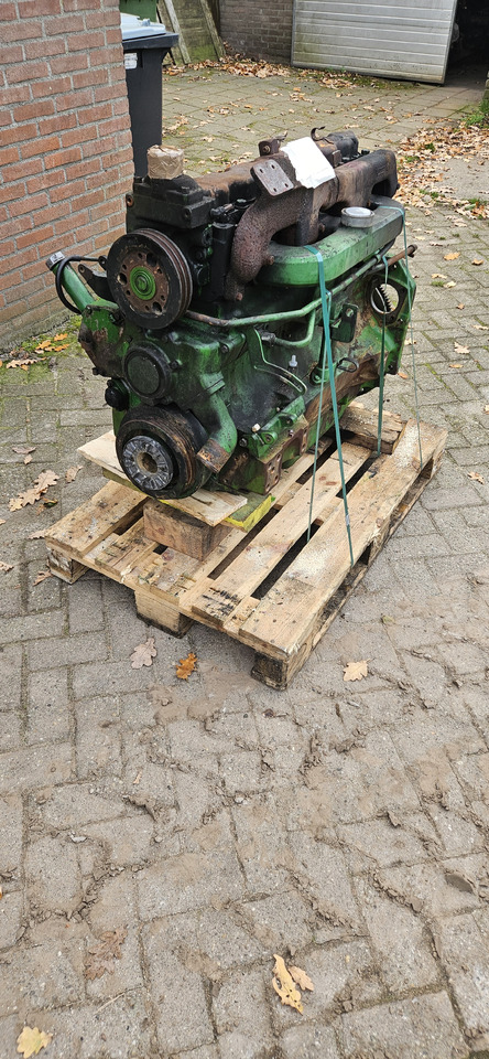 JOHN DEERE 4255 - Motor: foto 2 JOHN DEERE 4255 - Motor: foto 2