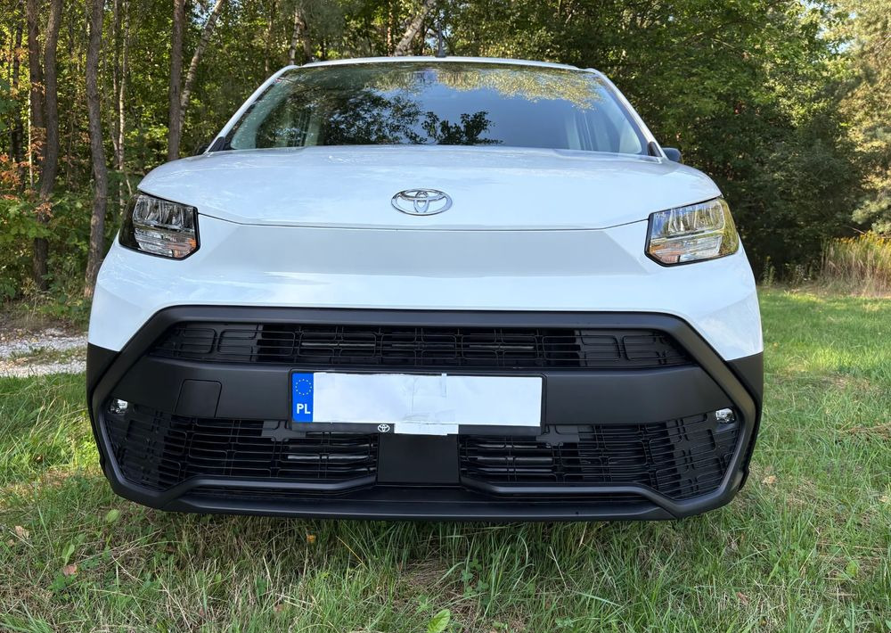 Toyota Proace City Verso 1.5 D-4D Combi - Furgão compacto: foto 2 Toyota Proace City Verso 1.5 D-4D Combi - Furgão compacto: foto 2