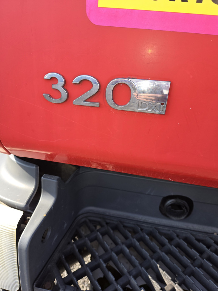 Renault 320DXI - Camião transportador de contêineres/ Caixa móvel: foto 5 Renault 320DXI - Camião transportador de contêineres/ Caixa móvel: foto 5