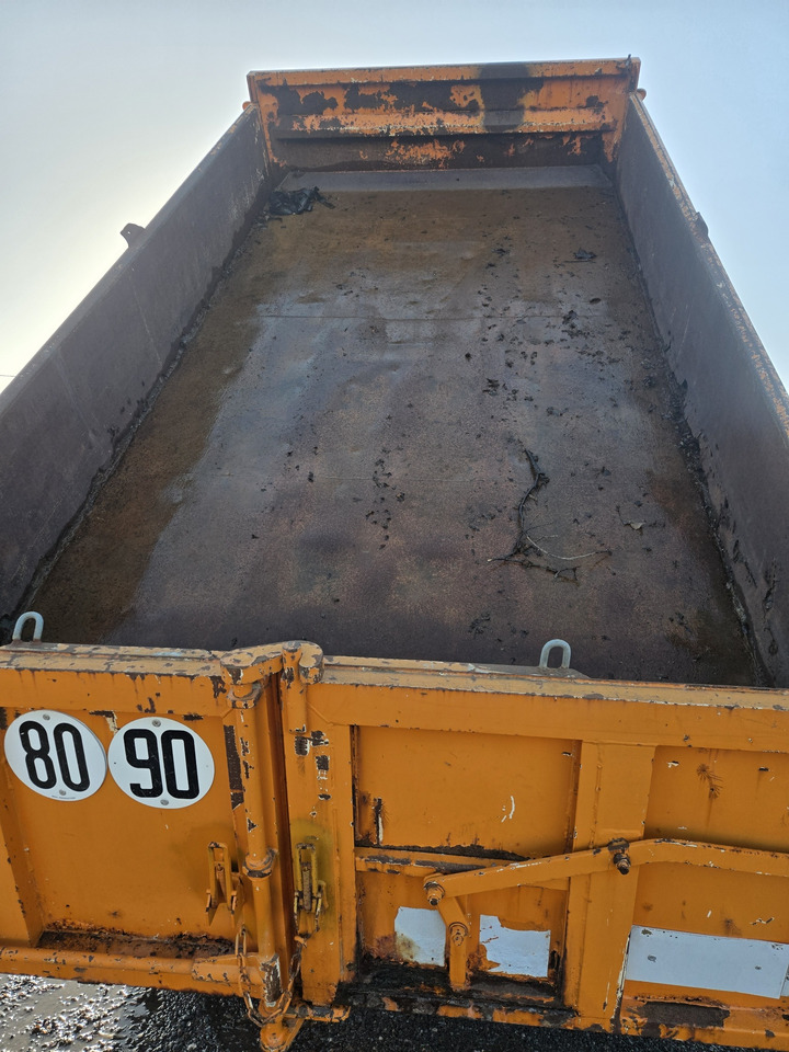 Camião basculante, Camião grua Renault G300 / 4x4: foto 14 Camião basculante, Camião grua Renault G300 / 4x4: foto 14