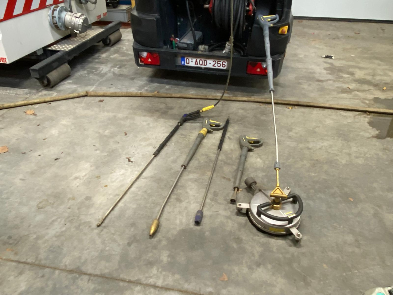 Karcher HDS Trailer HDS 13/20 De Tr1 - Lavadora de alta pressão: foto 4 Karcher HDS Trailer HDS 13/20 De Tr1 - Lavadora de alta pressão: foto 4