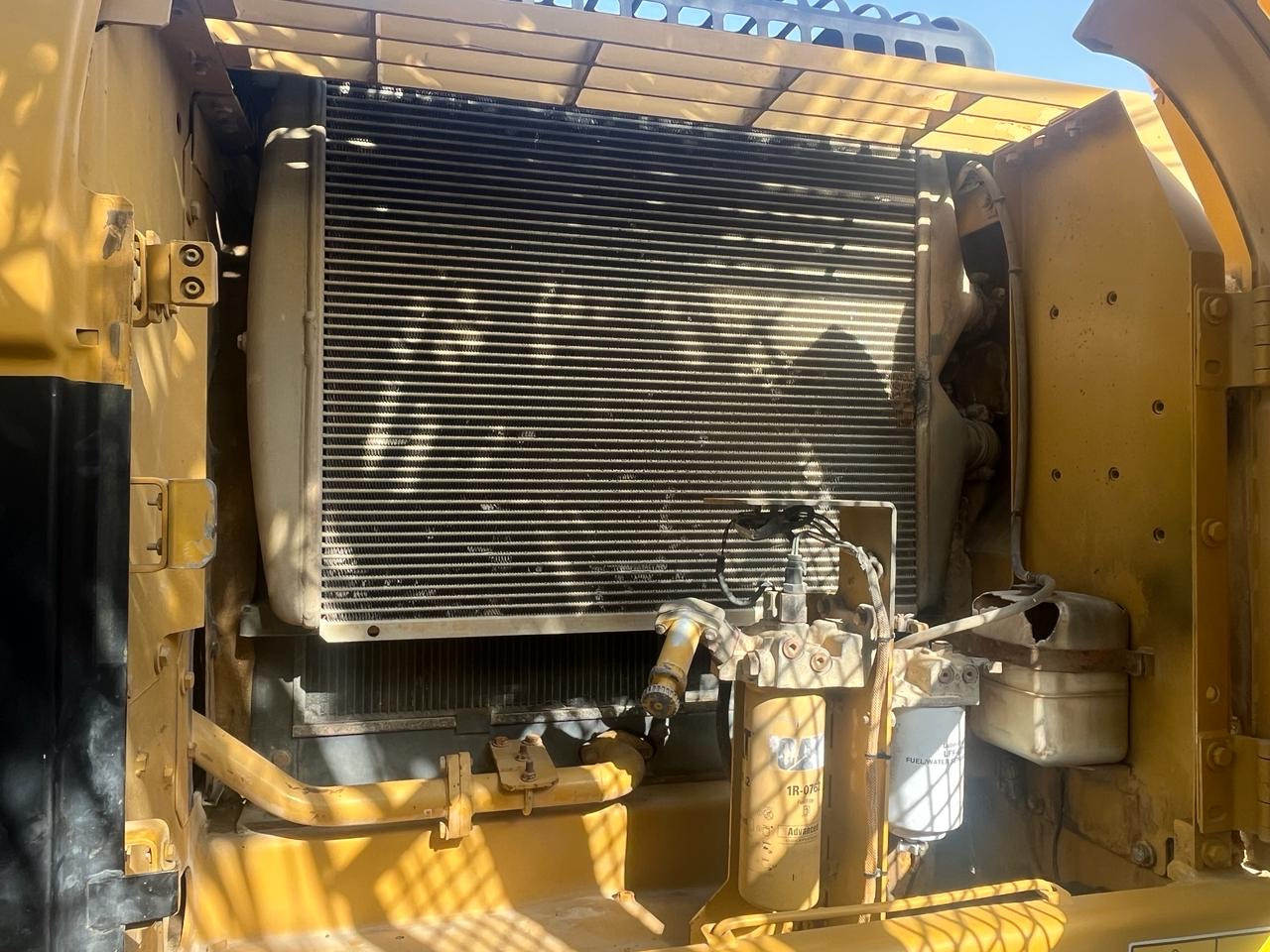 CATERPILLAR 325DL - Escavadora de rastos: foto 5 CATERPILLAR 325DL - Escavadora de rastos: foto 5